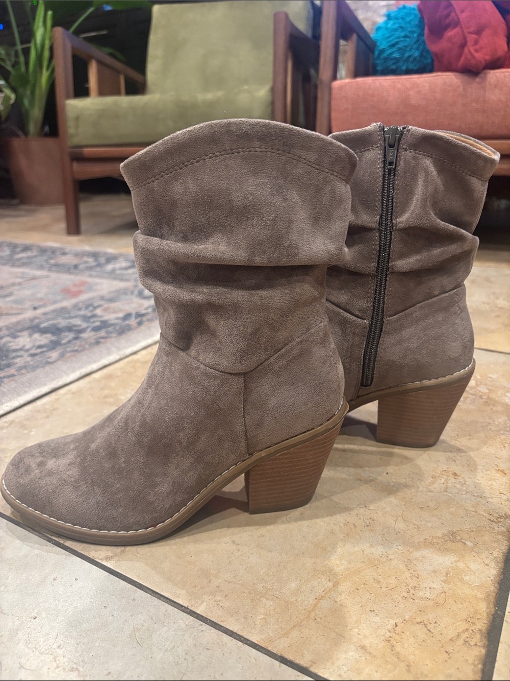 Euro Style  Women's Taupe Suede Mid-Calf Slouch Boot with Side Zip size 7..5 - Picture 7 of 14